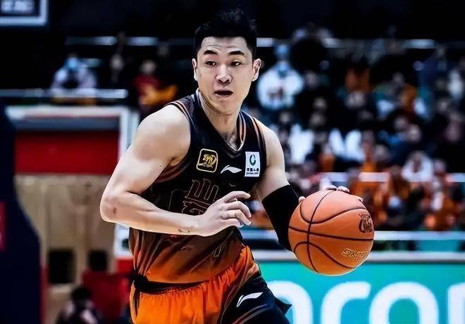 清晨山东男篮备战欧联，篮板制胜细节曝光，管理层满意，赛季目标并未改变的简单介绍kaiyun开云官网