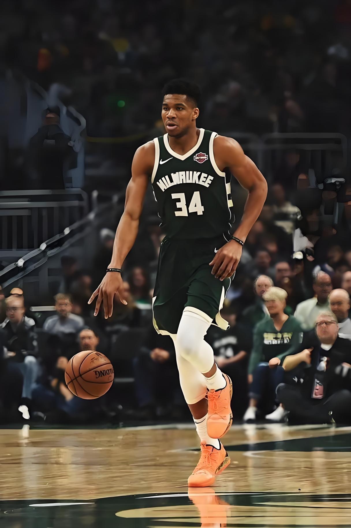 包含密尔沃基雄鹿训练开放日，赛前绝杀压哨引欢呼，NBA季后赛在即，训练强度明显提升的词条kaiyun