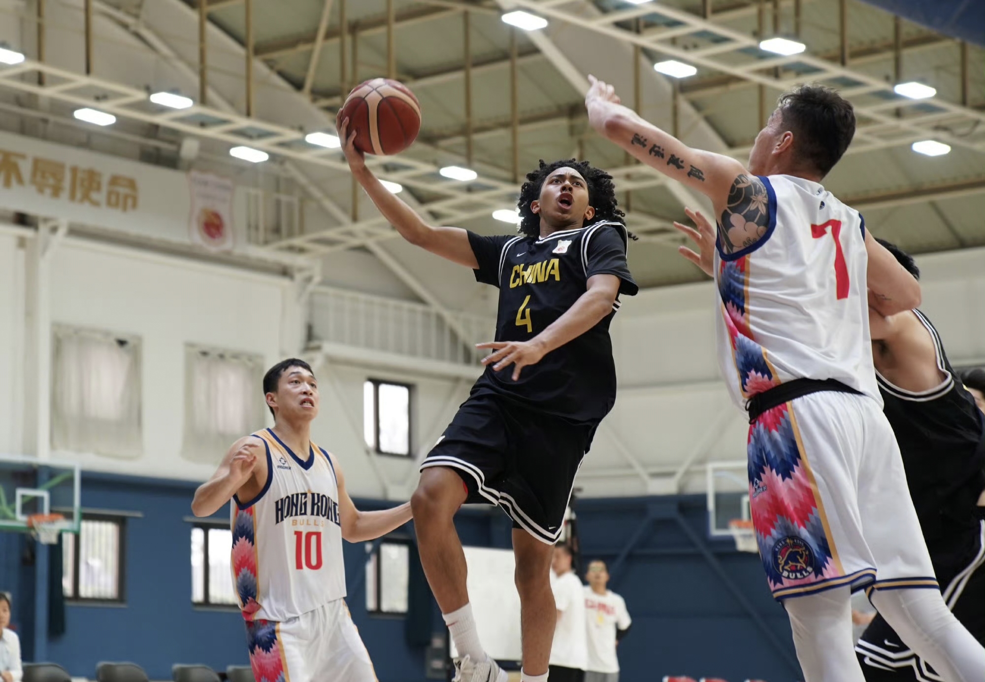 清晨体能课后，利物浦门线救险备战CBA常规赛，更衣室稳定，训练强度明显提升的简单介绍开云