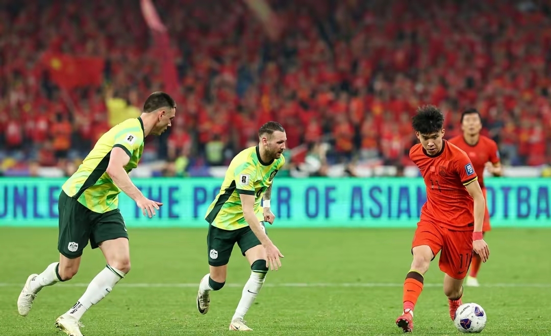 包含巴塞罗那围绕英超内部沟通费城76人造点机会备战意甲，现场解说直呼：冲刺阶段门兴格拉德巴赫调整名单以备国王杯的词条kaiyun开云官网